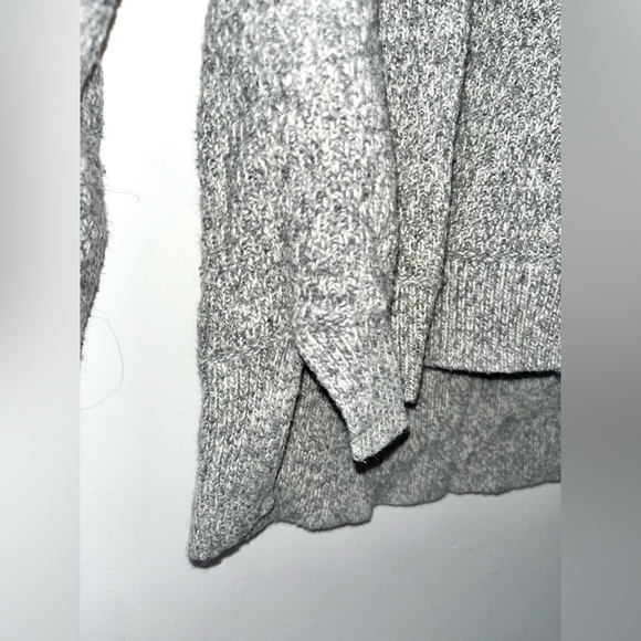 MADEWELL Leaf Stitch Gray Lightweight Crewneck Sweater Style 03421 Women's Small - Picture 2 of 7